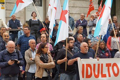 2016 09 15 ProtestaIndultoCarlosSerafinVigo09.JPG